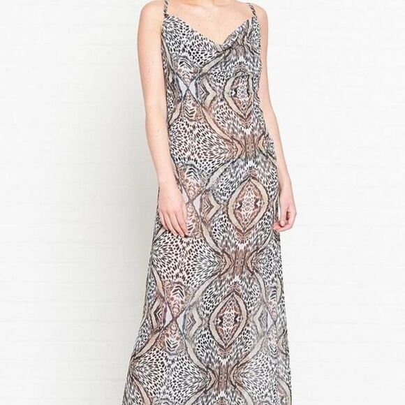 Paisley Summer Maxi Dress - Picture 11 of 11